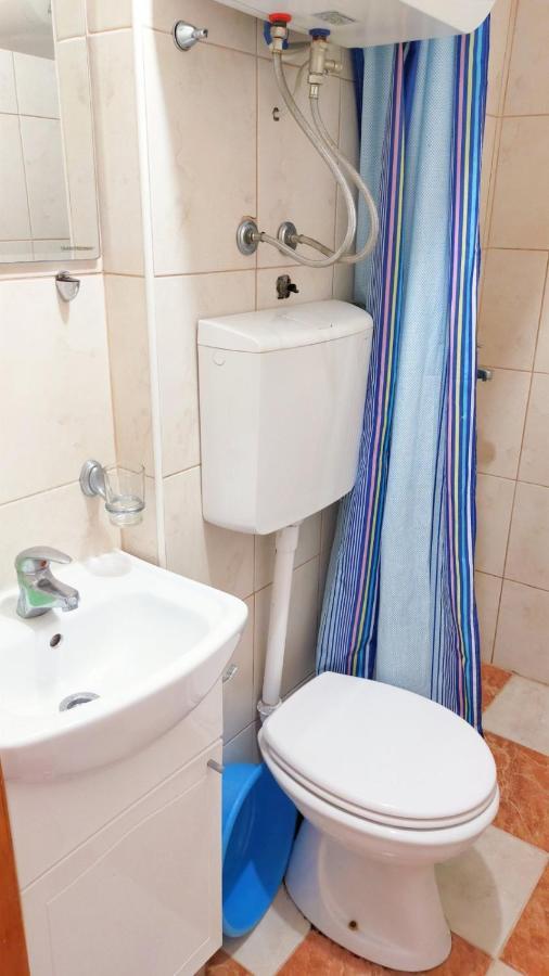 Guesthouse Tri Palme Bečići Eksteriør bilde